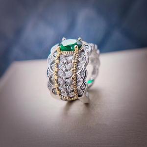 Vintage Court Style Openwork Diamond Ring Two Tone Emerald Pigeon Egg Women's Wedding Jewelry - Product Image 3