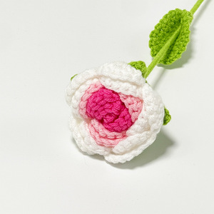 ช่อดอกไม้โครเชต์ทำมือ งานถักไหมพรม ดอกไม้ประดิษฐ์หลากสีสัน ตุ๊กตาถักอะมิกุรุมิรูปดอกกุหลาบ ของตกแต่งบ้าน วันวาเลนไทน์ - Product Image 3