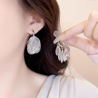 Anting Gantung Daun Ginkgo Bergaya Baru untuk Wanita, Warna Emas, Anting Kancing Temperamen, Perhiasan Harian Terbaru, Hadiah