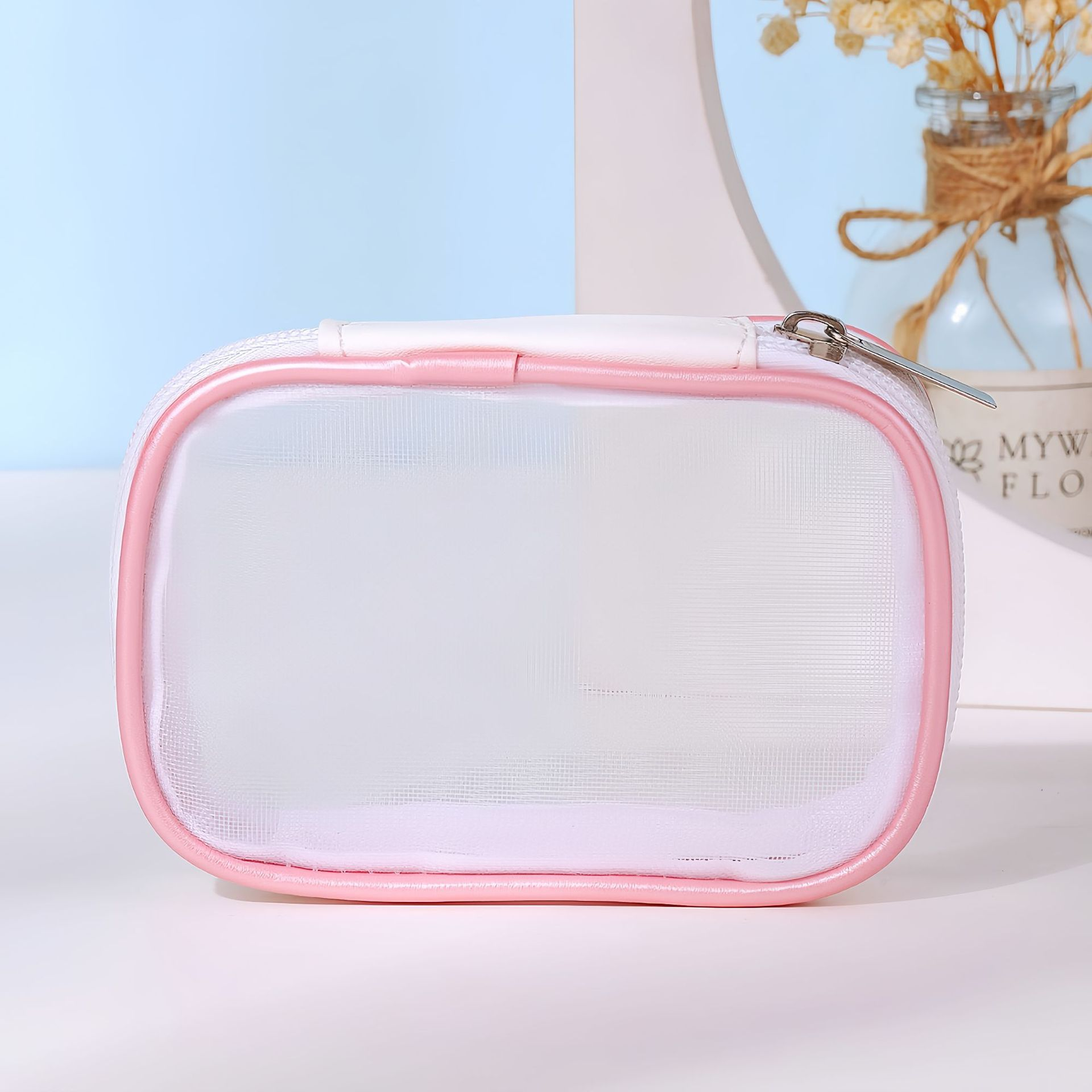 Single pink mesh bag