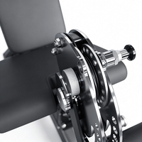 Banc de musculation professionnel de luxe avec accessoire unique pour le développement des jambes, idéal pour un entraînement efficace des membres inférieurs et le renforcement musculaire.