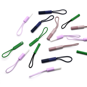 Yyx dây kéo <span class=keywords><strong>puller</strong></span> tùy chỉnh đầy màu sắc mềm PVC dây kéo kéo quần áo cao su nhựa Silicone Zip pullers - Product Image 6