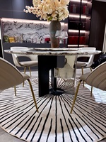 Table à manger ronde en marbre avec pieds en acier carbone et plateau tournant intégré pour hôtel, villa, maison et restaurant, usage quotidien