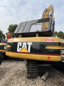 รถขุดตีนตะขาบขนาดใหญ่ 30 ตัน ยี่ห้อแคทเตอร์พิลลาร์ รุ่น Cat330BL มือสอง สภาพดี ผลิตในญี่ปุ่น ของแท้ วางขายที่เซี่ยงไฮ้ - Product Image 2