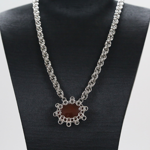 Cadena de doble espiral de <span class=keywords><strong>acero</strong></span> <span class=keywords><strong>inoxidable</strong></span>, collar de ágata roja hecho a mano, proveedor de <span class=keywords><strong>joyería</strong></span> de Chainmail - Product Image 3
