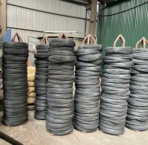 Fil d'acier noir haute résistance à prix abordable pour soudage et pliage, vente en gros en vrac, directement de l'usine - Product Image 1