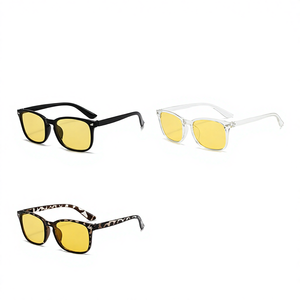 Lunettes Photochromiques Légères Classiques Couleurs Tendance 2025 – Anti-éblouissement pour la Conduite Nocturne et Protection UV400 pour Conducteurs - Product Image 6