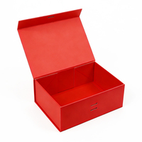 Boîtes cadeaux pliantes magnétiques rouges de luxe personnalisées avec ruban pour les fêtes