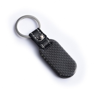 Porte-clés en métal noir, fibre de carbone et cuir, personnalisable avec logo, pour marques automobiles, vente en gros - Product Image 1