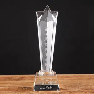 Trophée de cristal de récompense de champion personnalisé de sport en gros trophée en cristal d'étoile vierge pour le verre de trophée de trofeos personnalisé de souvenir