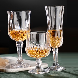 <span class=keywords><strong>Copas</strong></span> <span class=keywords><strong>de</strong></span> Champán Retro <span class=keywords><strong>Grabadas</strong></span> con Diamantes <span class=keywords><strong>de</strong></span> Cristal al por Mayor, <span class=keywords><strong>Copas</strong></span> <span class=keywords><strong>de</strong></span> Brandy, <span class=keywords><strong>Copas</strong></span> <span class=keywords><strong>de</strong></span> Vino para Bar, Hotel, Restaurante - Product Image 6