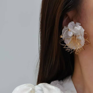 wholesale custom Handmade Italian Mesh Lace Floral <b>Stud</b> Earrings, Imported 14K Gold Filled, High Luster Natural Edison Pearl - Product Image 4
