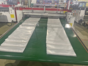 Machine de fabrication de sacs poubelles et de sacs de courses entièrement automatique, robuste, à fond scellé, grande taille, découpée à l'emporte-pièce - Product Image 3
