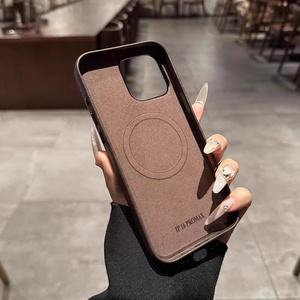 Ốp điện thoại da thiết kế thời trang cao cấp, chất liệu da lì, logo thương hiệu dành cho iPhone 17 16 15 14 13 12 Pro Max - Product Image 3