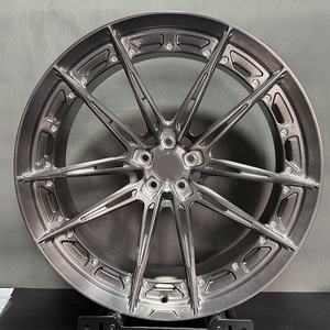 Rines con Cancelación de Ruido, Rines Escalonados de 22 Pulgadas, Diseño de 2 Piezas para BMW X5M con Acabado Negro Transparente Cepillado - Product Image 1