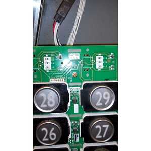 Botón de llamada metálico Mitsubishi P235801B000G03 35X35 para control PLC - Product Image 4