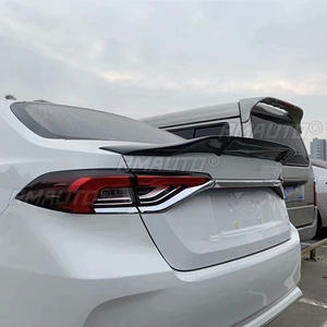 Aileron arrière en fibre de carbone véritable pour Toyota Corolla 2019 2020 2021 2022 Style R - Product Image 3