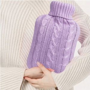 Bouteilles isothermes en caoutchouc transparent personnalisées de haute qualité, pratiques, non toxiques, de classe II, pour eau froide et chaude, avec couvercle en peluche - Product Image 1
