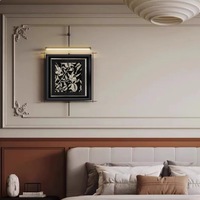 Décoration murale lumineuse moderne et minimaliste en métal avec plantes et fleurs abstraites pour salon et couloir