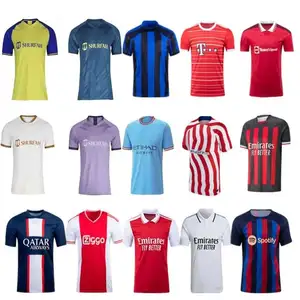 Retro Soccer Uniform Set Print Technique Football Wear Including Jersey and Short for Football and Soccer Fans