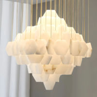 Luminaires suspendus de luxe en marbre naturel pour salon, style villa, avec abat-jour en albâtre espagnol blanc chaud E14 et éléments en cuivre