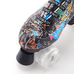 Nuovi Pattini in Linea Classici <span class=keywords><strong>a</strong></span> Quattro Ruote con Tacco Alto in Pelle PU Lucida Stampata Artistica Effetto Tendine di Manzo in Microfibra - Product Image 5