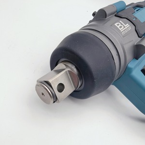 Llave de impacto eléctrica OEM de 18V con motor sin escobillas y batería de litio para reparación de automóviles y andamios - Product Image 3