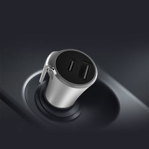 Cargador <span class=keywords><strong>de</strong></span> coche <span class=keywords><strong>de</strong></span> carga rápida dual PD 27W Cargador <span class=keywords><strong>de</strong></span> coche USB con martillo <span class=keywords><strong>de</strong></span> seguridad y <span class=keywords><strong>cortador</strong></span> <span class=keywords><strong>de</strong></span> seguridad - Product Image 6
