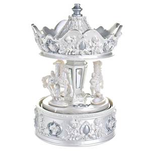 Boîte à musique Roundabout Angels, blanc argenté, 170 mm, design carrousel décoratif - Product Image 1