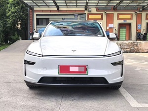 Modelo Y Usado, Versión Estándar 2025, SUV de 5 Plazas con Volante a la Izquierda, Asientos de Cuero, Neumáticos R20, Interior Oscuro, Emisiones Y VI - Product Image 3