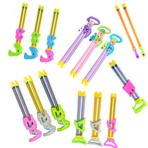 Детская летняя пластиковая длинная насосная пушка, игрушечный водяной распылитель, пистолет - Product Image 1