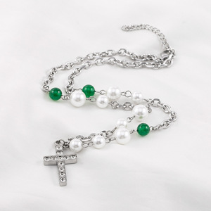 Collier pendentif croix Yunnique en acier inoxydable avec perle et agate verte sertie pavé, bijoux décontractés - Product Image 4