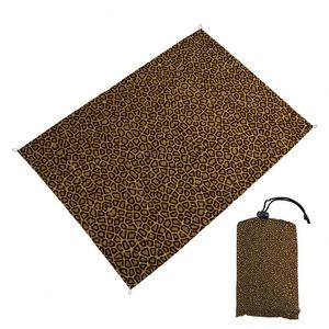 Mini Tapete Plegable para Picnic, Actividades al Aire Libre, Resistente a la Humedad, para Camping y Escalada - Product Image 5