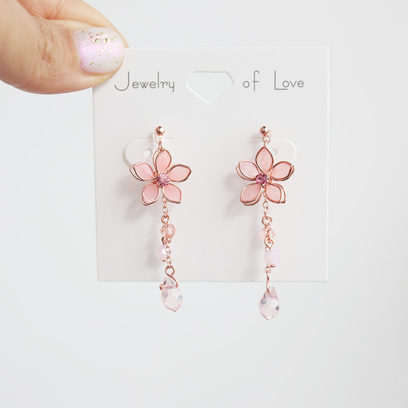 Clip d'oreille rose