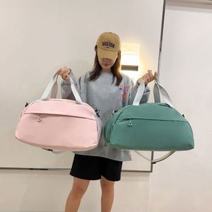 Bolsa de Deporte de Último Diseño, Gran Capacidad, Separación para Ropa Seca y Mojada, para Natación, Fitness, Gimnasio, Viajes, con Logotipo Personalizado - Product Image 2