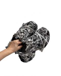 รองเท้าผ้าใบตาข่ายและโพลียูรีเทนสีขาวดำลายกราฟฟิตี รุ่น 3XL "Extreme" สำหรับผู้ชาย ระบายอากาศได้ดี สวมใส่สบาย เหมาะสำหรับเดิน - Product Image 5