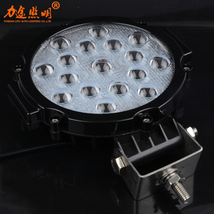 Faro Led redondo de 7 pulgadas para <span class=keywords><strong>Jeep</strong></span> Wrangler 51W Led luz de conducción de trabajo 24V accesorios para vehículos todoterreno 12V - Product Image 2