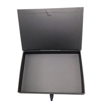 Boîte cadeau rigide magnétique de luxe en gros, 1000, 1200, 1500, 1800 g/m², finition mate ou brillante noire, avec ruban pour cadeaux
