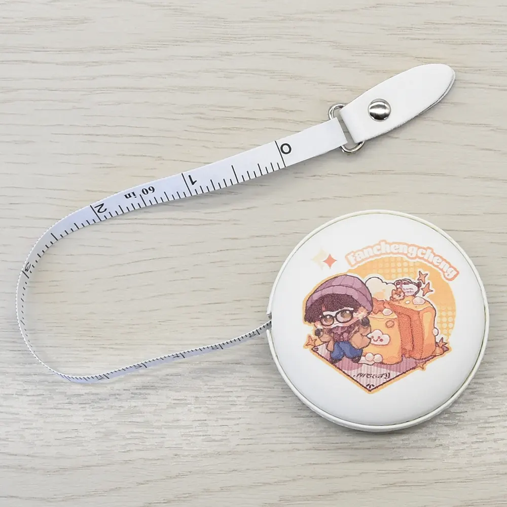 Aangepaste Promotionele Intrekbare Kleermakersdoek Pu Meetlint 1.5M Ronde Mini Lederen Meetlint Met Logo