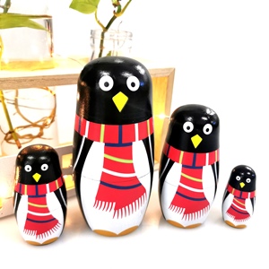 Navidad rusa de madera Matryoshka muñecas anidadas de madera pintadas a mano decoración del hogar manualidades regalo de Navidad para chico - Product Image 1