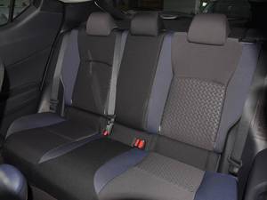 Toyota C-HR 2.0L Comfort Edition 2022 d'occasion, conduite à gauche, automatique, SUV, toit ouvrant, prix négociable, inspecté, forte remise - Product Image 5