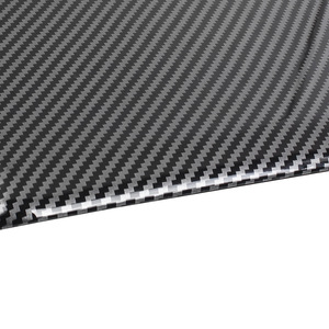 Cubierta para el Reposabrazos de la Consola Central del Tesla Model 3Y, Estilo Fibra de Carbono, Caja de Almacenamiento Protectora, Decoración Interior - Product Image 4
