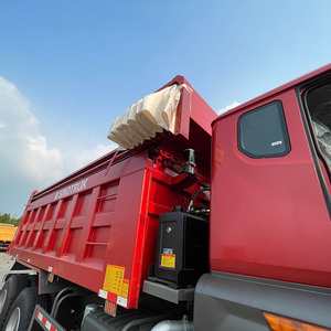 Camión Volquete Sinotruck Hohan 6*4 de 10 Ruedas, Segunda Mano, Año <span class=keywords><strong>2022</strong></span>, Volante a la Izquierda, Camión Volquete de Servicio Pesado en Venta - Product Image 2