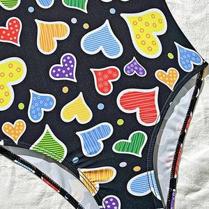 2026年新作 子供用ワンピース水着 可愛いハート柄ショルダーストラップ 8-12歳 女の子用水着 - Product Image 4