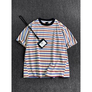 เสื้อยืดแขนสั้นคอกลมลายทางสำหรับผู้ชายลายสายรุ้งทรงหลวมสวมใส่สบายๆสำหรับวัยรุ่น - Product Image 4