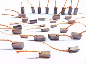 カーボンブラシ電動電動工具6*12.5*21.5 DCモーター6*13*21.5高品質無料サンプル - Product Image 2