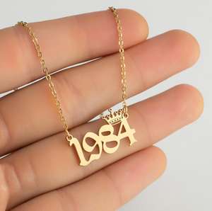 Couronne année dames bijoux accessoires Simple plaqué or pendentif sur chaîne à maillons à la mode et personnalisé - Product Image 1
