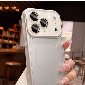 Fundas Magnéticas para Teléfono Móvil con Panel Trasero Mate AG de Moda para iPhone 17 12 13 14 15 16 Pro Max con Cubierta Protectora de Lente HD - Product Image 6