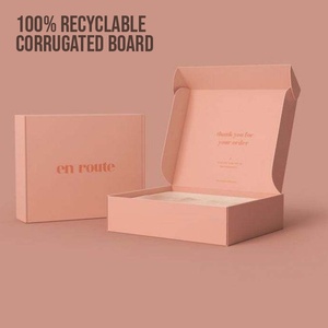 Boîtes d'expédition pliables vertes en carton ondulé recyclable, boîtes postales roses pour le commerce électronique - Product Image 1