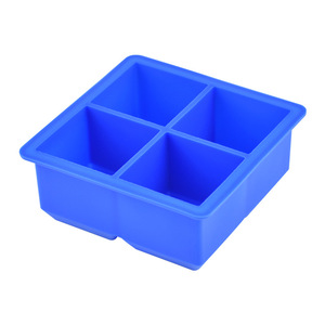 Venta al por mayor 100% Bpa libre de alimentos de grado de silicona grande 4 rejilla cuadrada cubitos de hielo bandeja Diy helado de silicona molde de hielo con tapa - Product Image 5